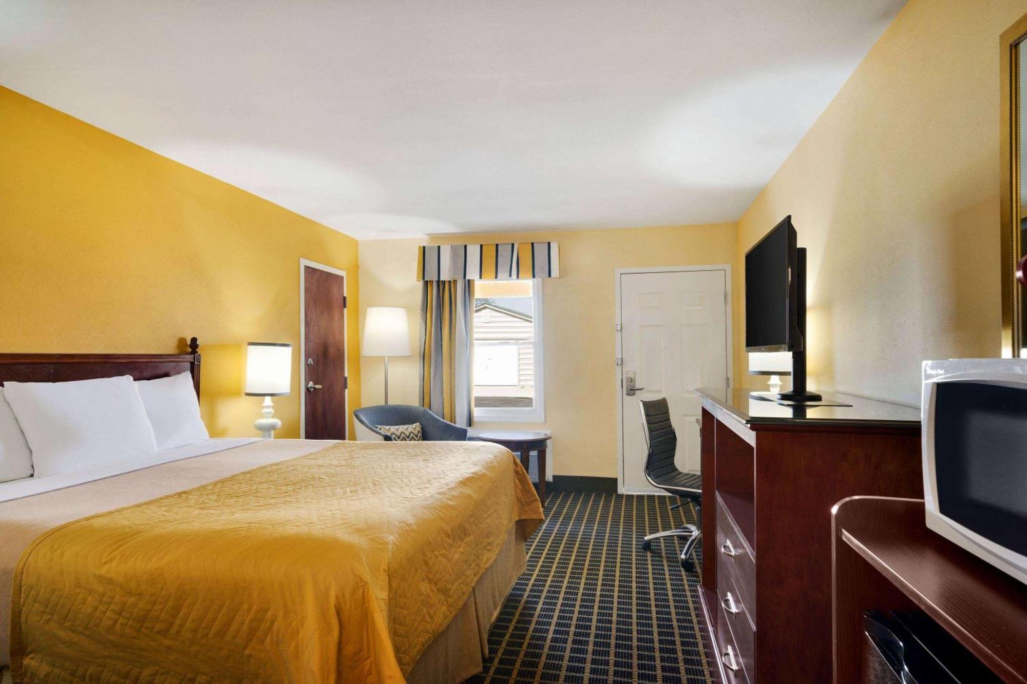 Travelodge By Wyndham Unadilla - Perry Near I-75 Exterior photo